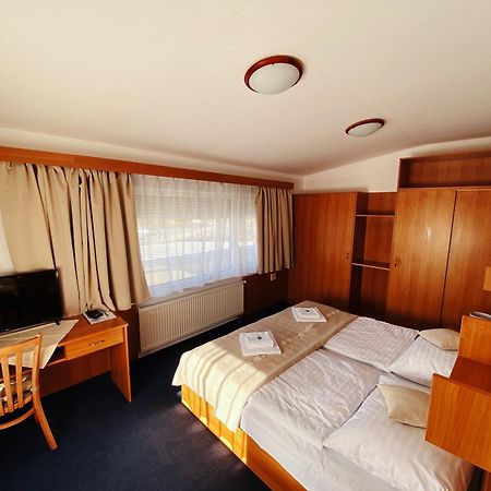 Apartmany Ekoservis Slovensko Velky Slavkov Exterior photo
